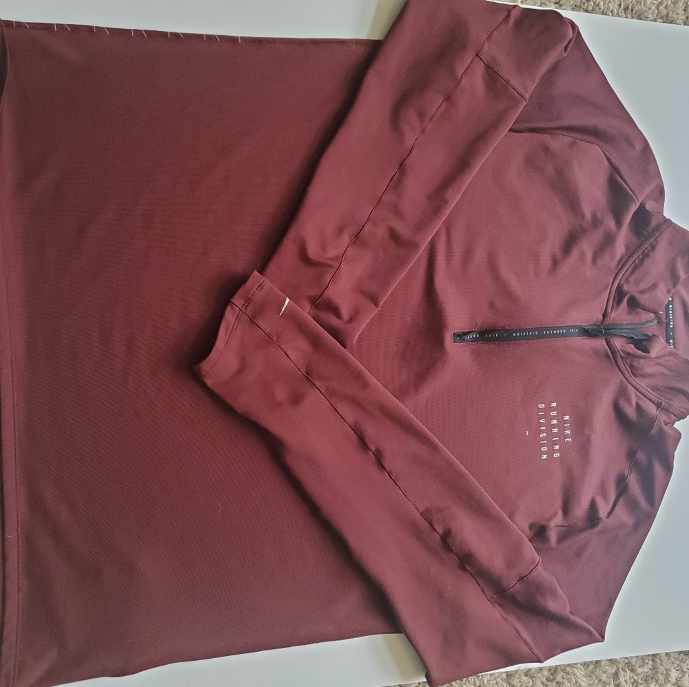 Nike run division jacket